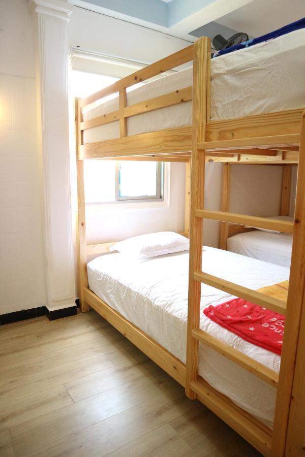 Loan Vo Hostel Bandar Ho Chi Minh Luaran gambar